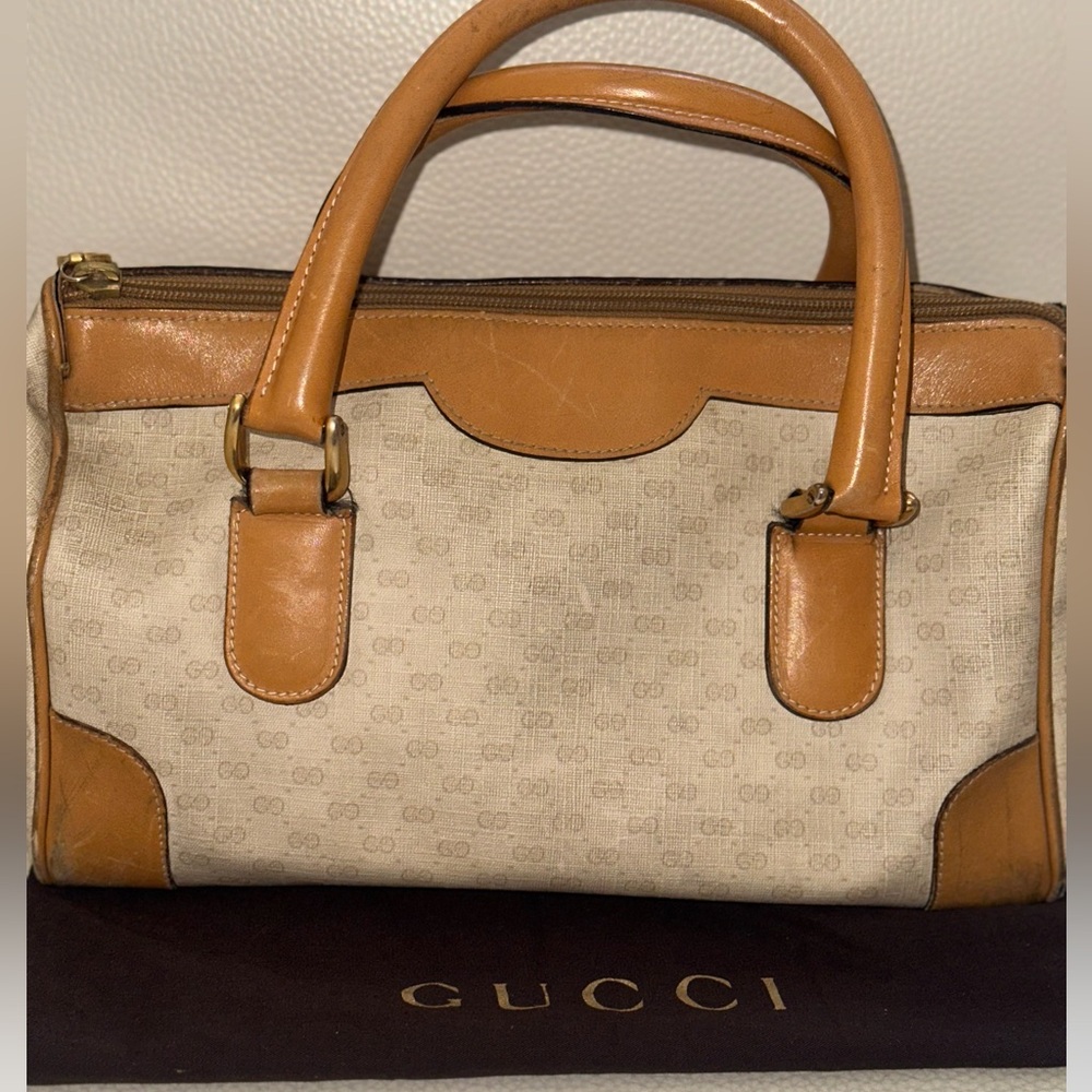 Gucci Tan and Cream Handbag